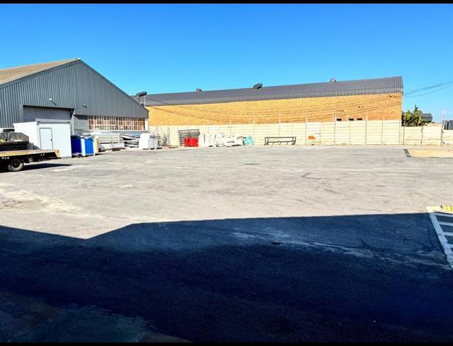 INDUSTRIAL PROPERTY TO RENT IN DEAL PARTY